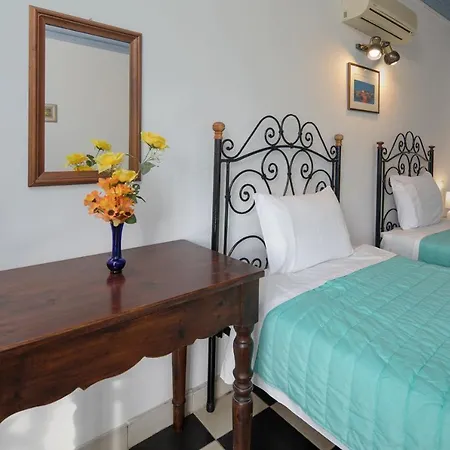 Lithari Penthouse * Alikanász