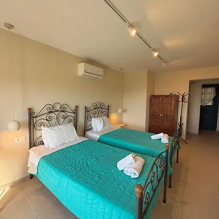 Lithari Penthouse Apartment