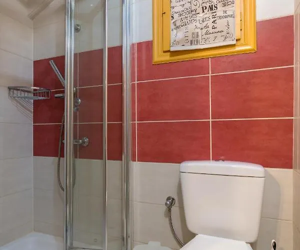 Lithari Penthouse شقة اليكاناس