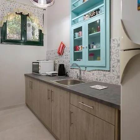 Lithari Penthouse 阿利卡纳斯