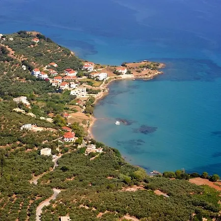 Lithari Penthouse 阿利卡纳斯